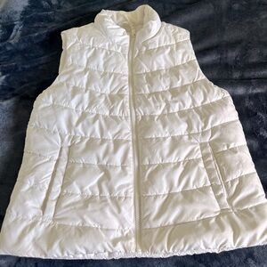COLD CONTROL LIGHT WEIGHT PUFFER VEST GAP